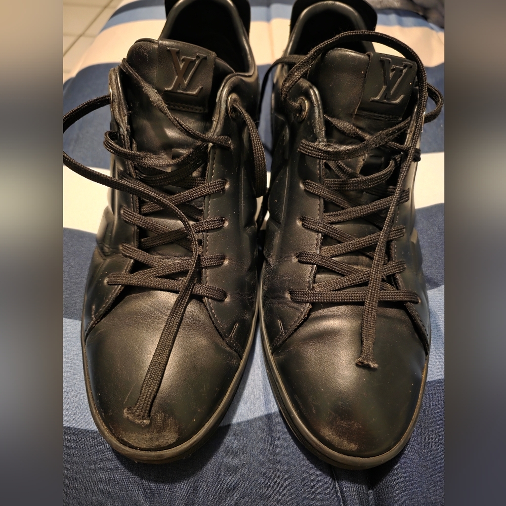 Louis Vuitton Black Leather Sneakers